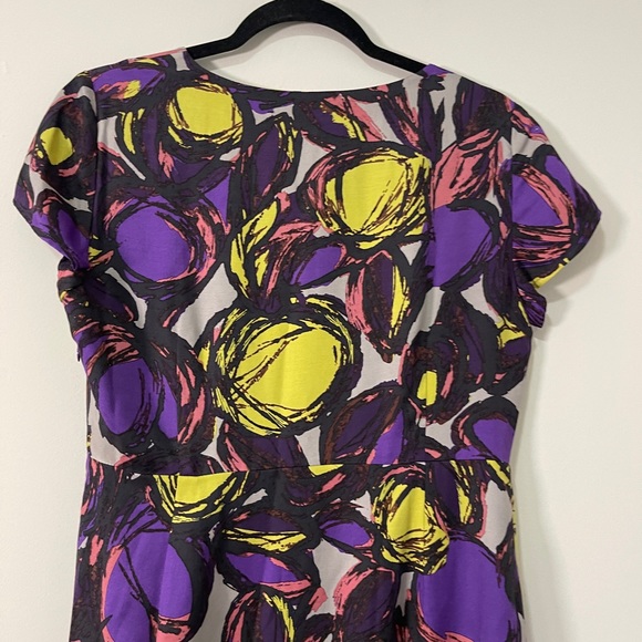 Boden Womens Dress Size 8R Purple and Green Abstract Silk Blend Knee Length - Picture 7 of 14